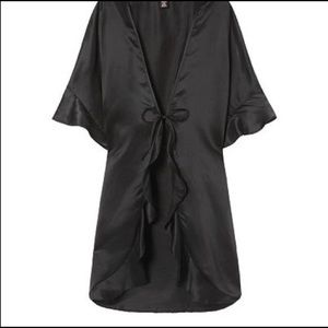 Victoria’s Secret Kimono/robe